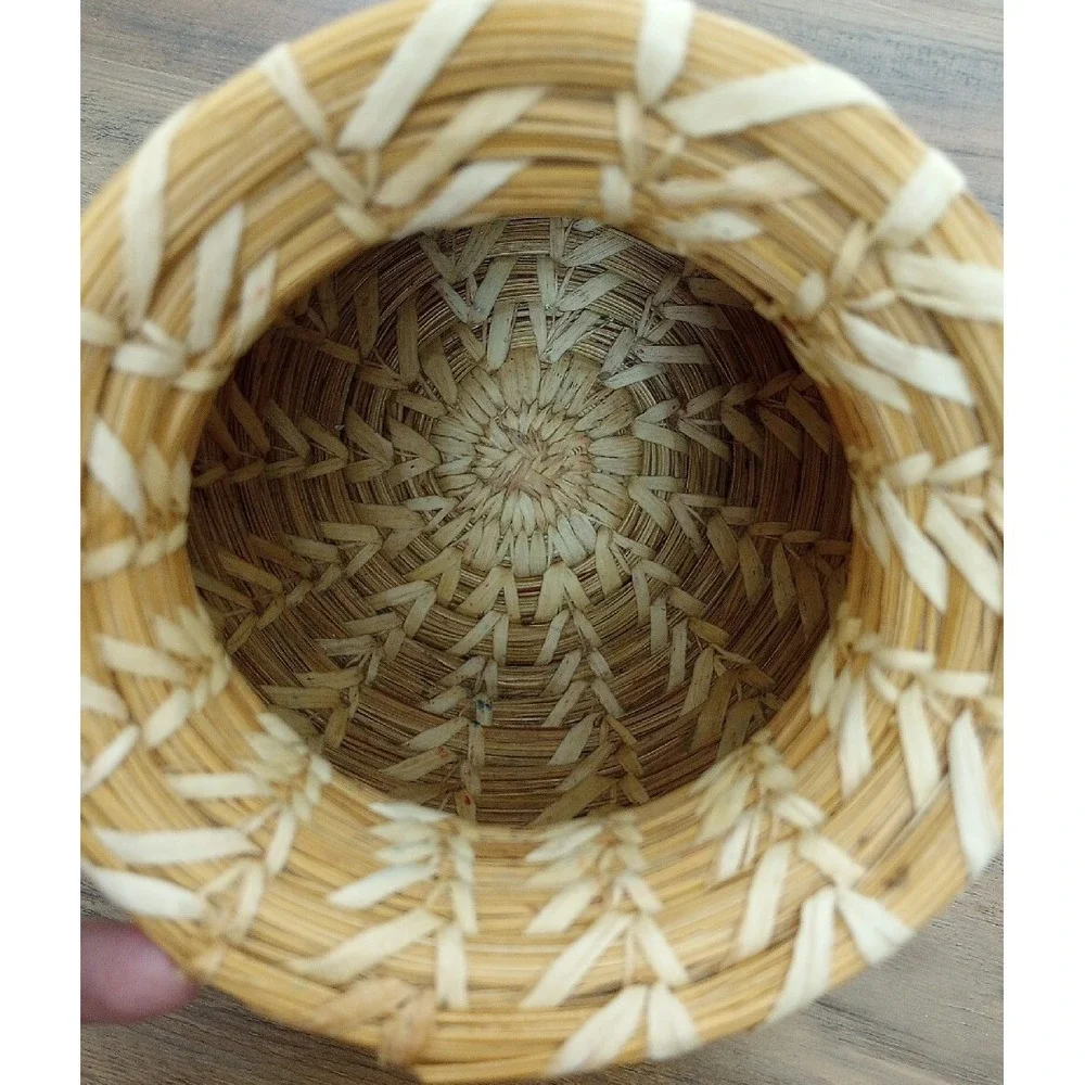 Papago/Tohono Traditional Hand Made Woven Urn/Vase Basket